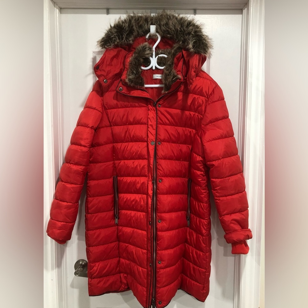 Ricki’s Mid Length Puffer Size XL